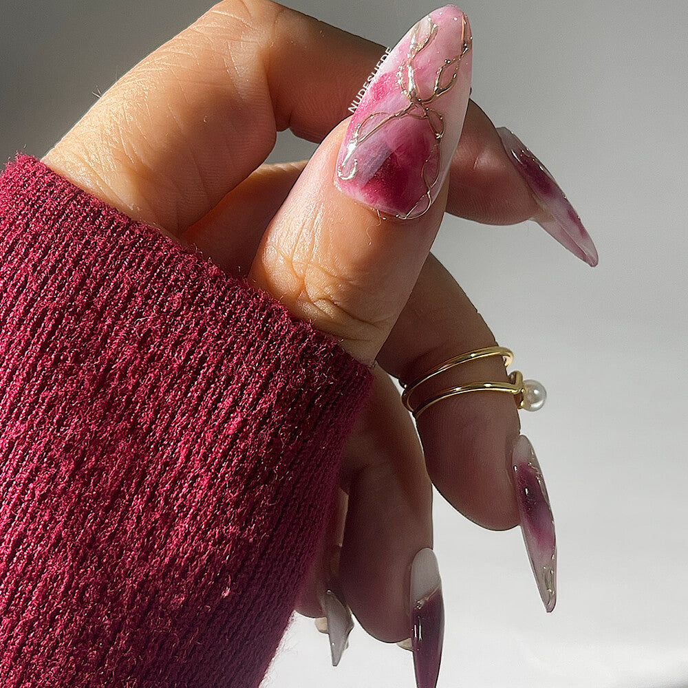 Ruby Marble Medium Almond Press On Fake Nails