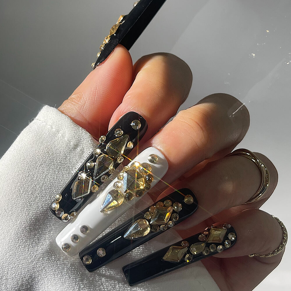 Rhinestone-Embellished X-Long Square Press On Manicure Nails