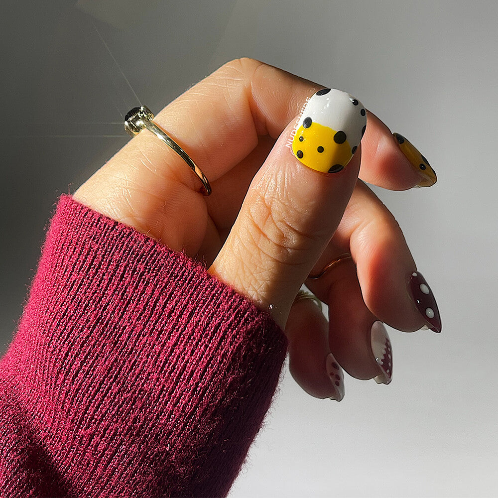 Polka Dot Short Square Press On Manicure Nails