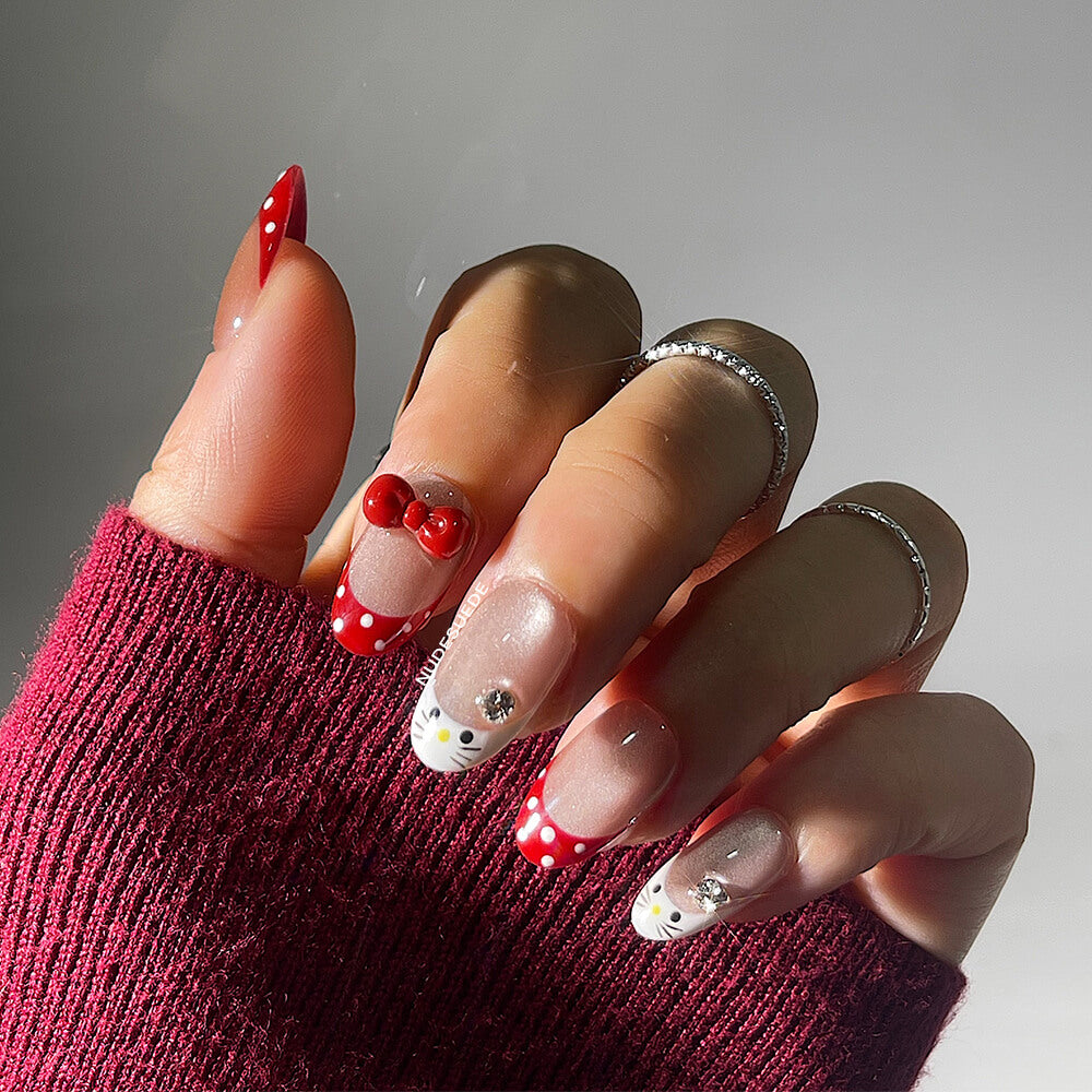 Hello Kitty Short Oval Press On Manicure Nails