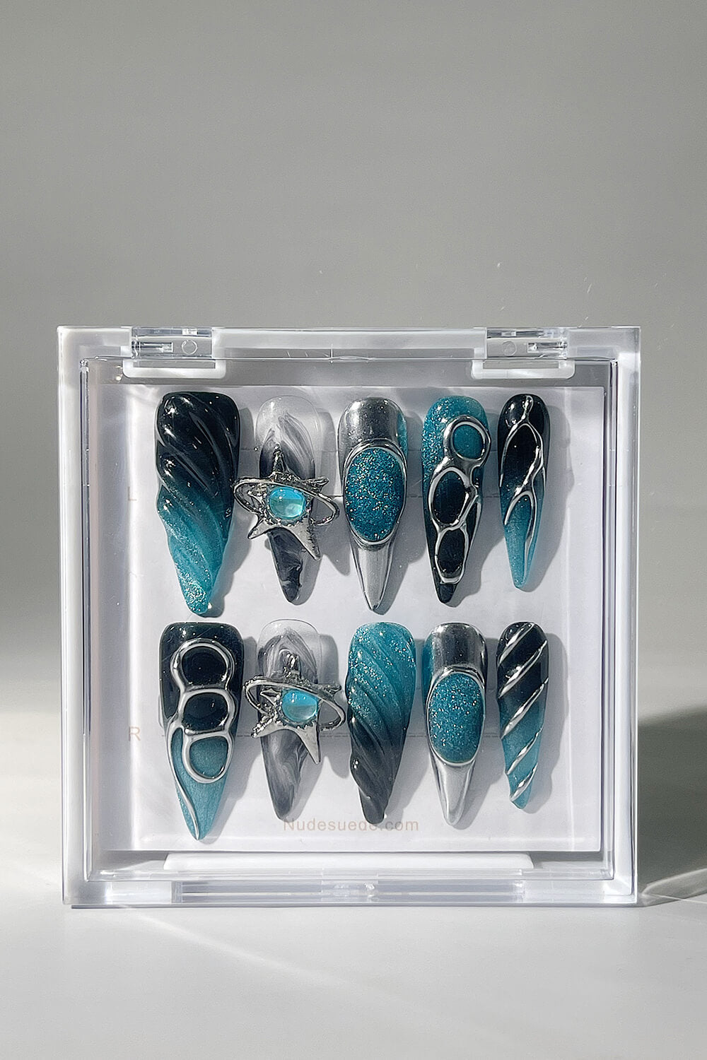 Sea & Star Long Stiletto Press On Nails