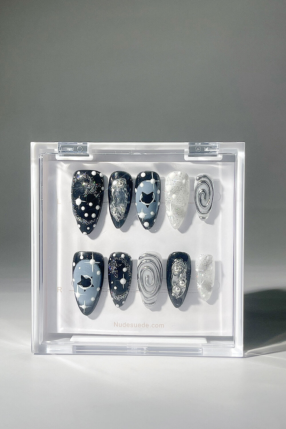 Galaxy Medium Almond Press On Nails With Pearls