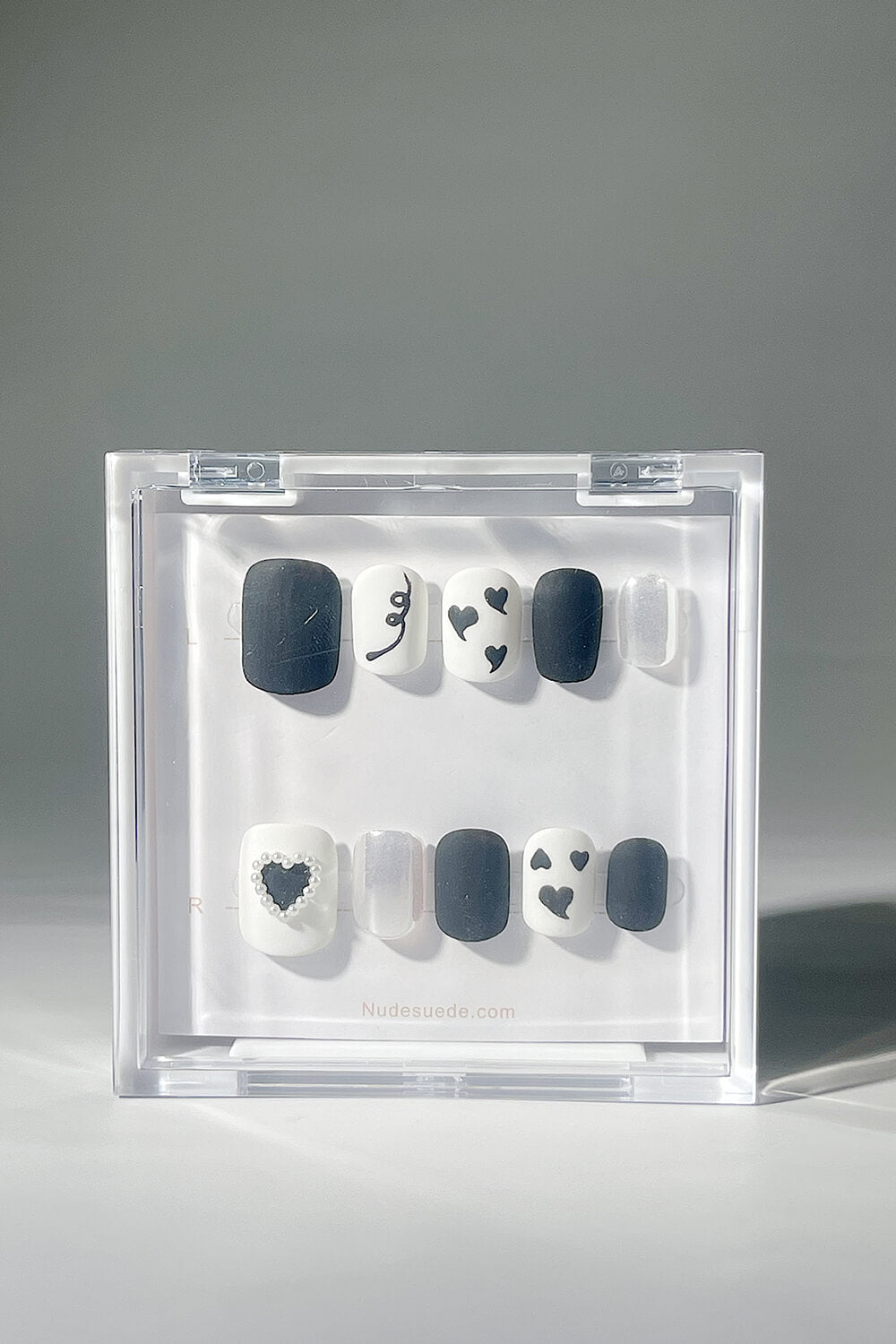Black Heart Short Square Press On Manicure Nails