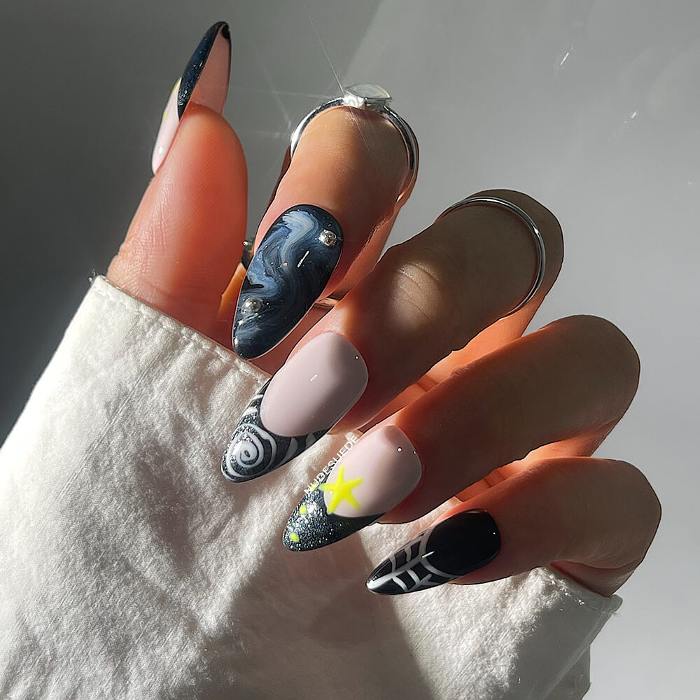 The Starry Night Medium Almond Press On Nails