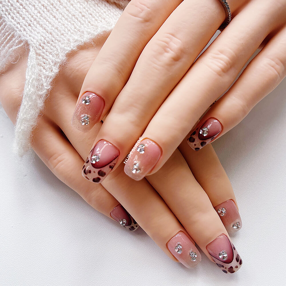 Glitter Leopard Short Square Press On Manicure Nails With Rhinestones