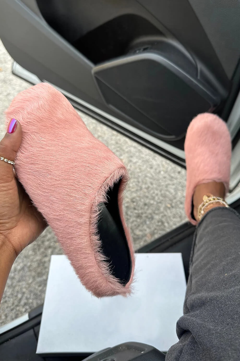 Long Hair Calf Leather Fussbett Slip-On Flat Clog - Pink