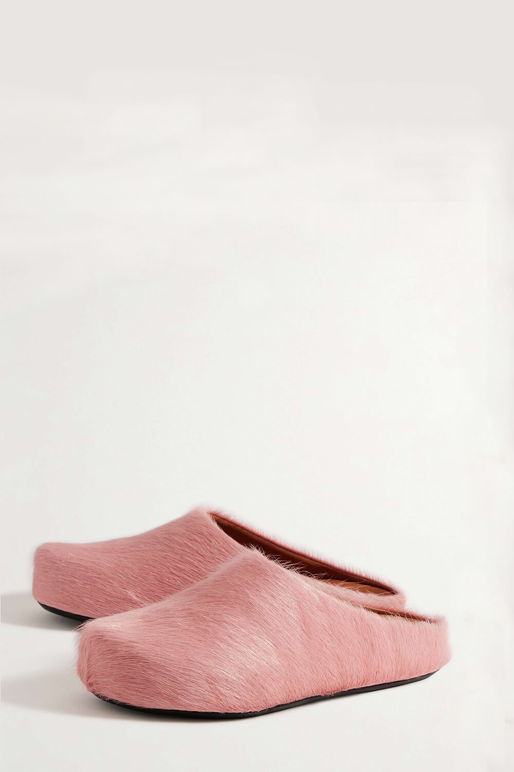 Long Hair Calf Leather Fussbett Slip-On Flat Clog - Pink