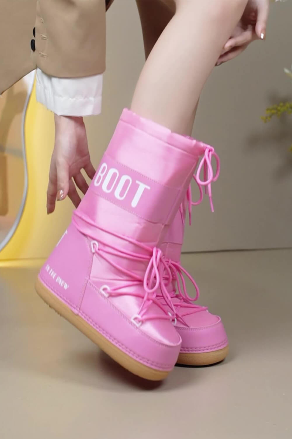 Pvc Padded Lace Up Mid-Calf Snow Boots