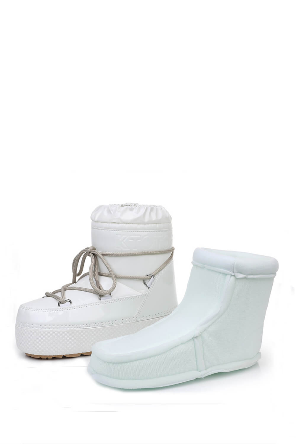 White Padded Lace Up Short Ankle Snow Boots